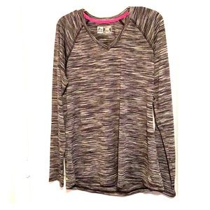Gray activewear long sleeve shirt